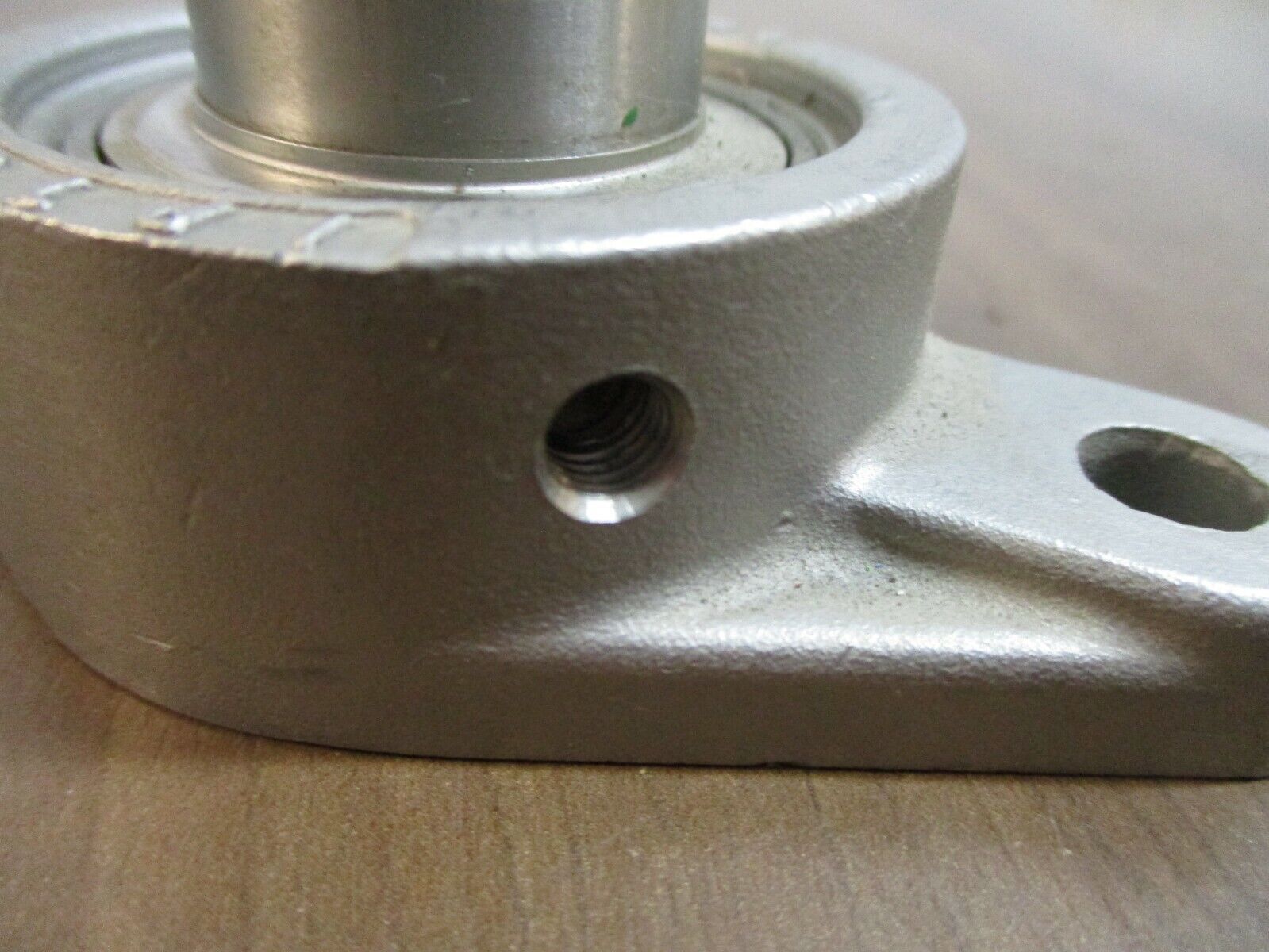 IPTCI Flange Bearing SFL204 *Missing Grease Cap* Used