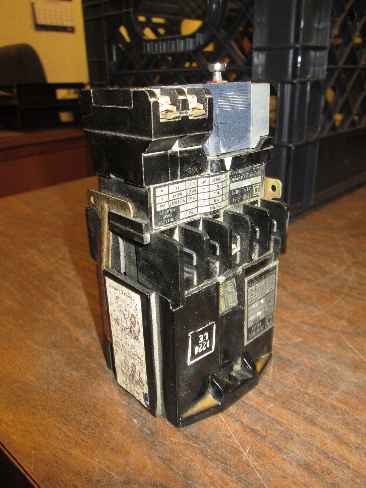 Allen-Bradley Control Relay 8501 G0 00 8501 LE 120V Coil Used