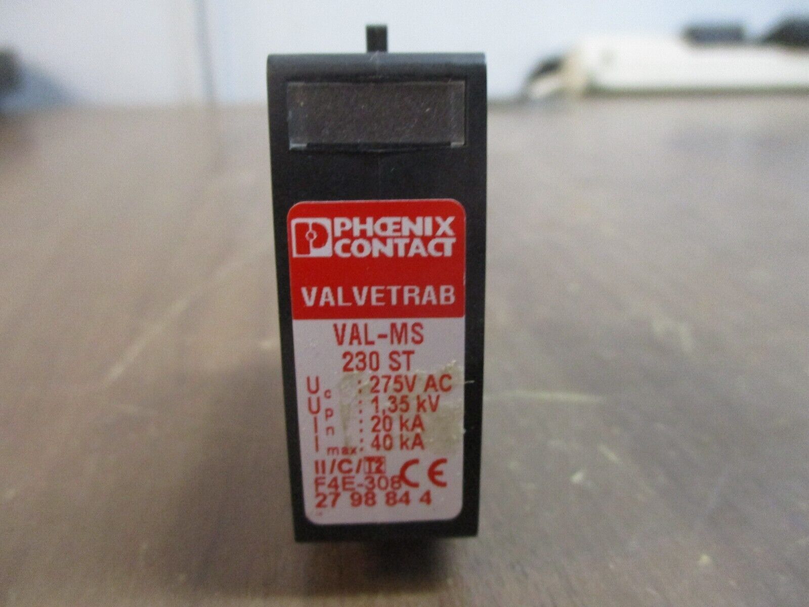 Phoenix Contact Valvetrab Surge Suppressor VAL-MS 230ST 275VAC 1.35kV 40kA Max