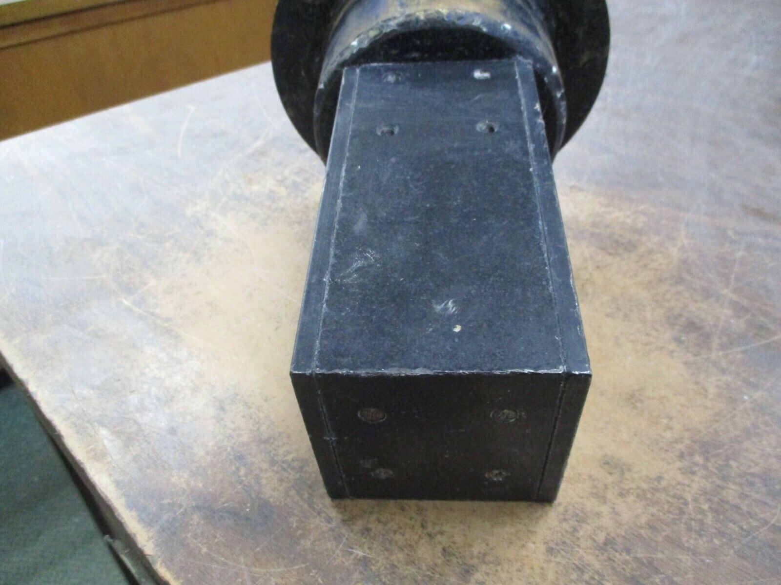 Encoder Products Co. Accu-Coder Incremental Shaft Encoder 711 12VDC Used