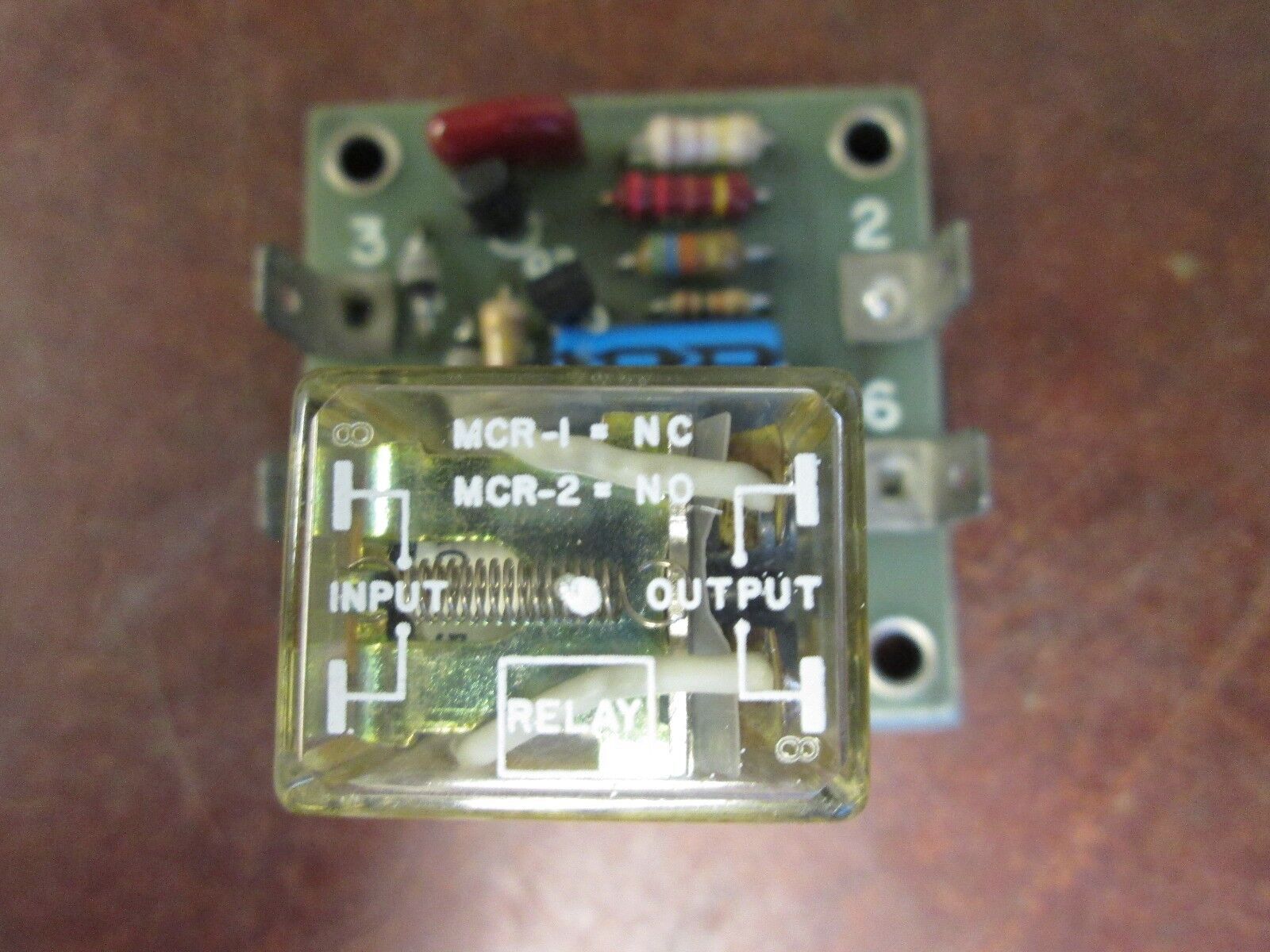 Omnetics Relay w/ Base MCR120A1X1-2 10A 120VAC Used