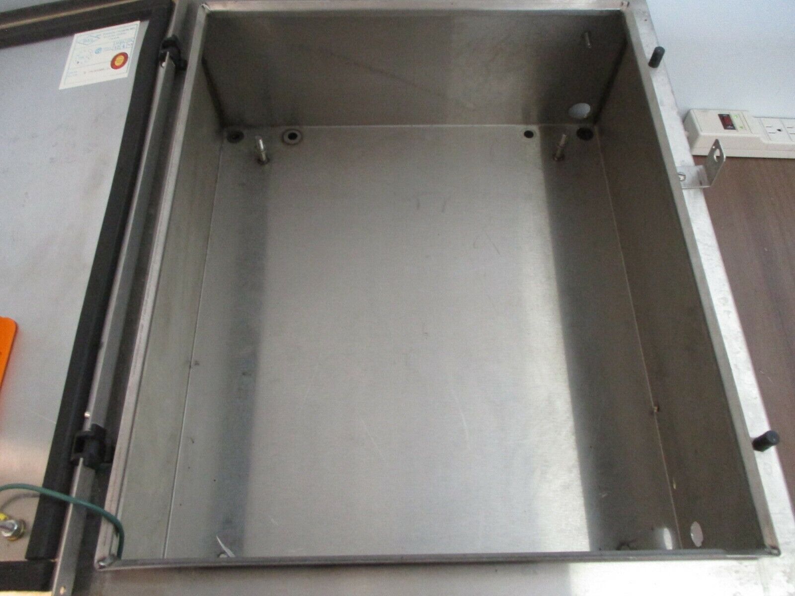 BEL Stainless Steel 4X, 12 Enclosure R 242008S.S. Size: 24x20x8" Used