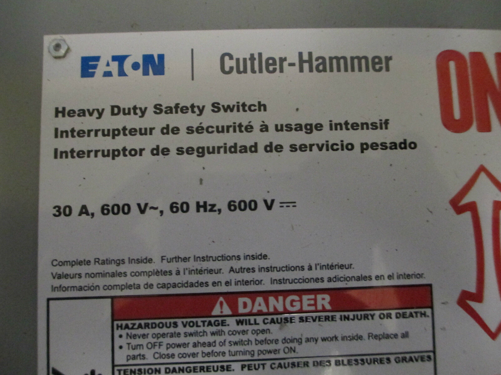 Cutler-Hammer Safety Switch DH261UGKN 30A 600V 2P 3W Non-Fusible New Surplus