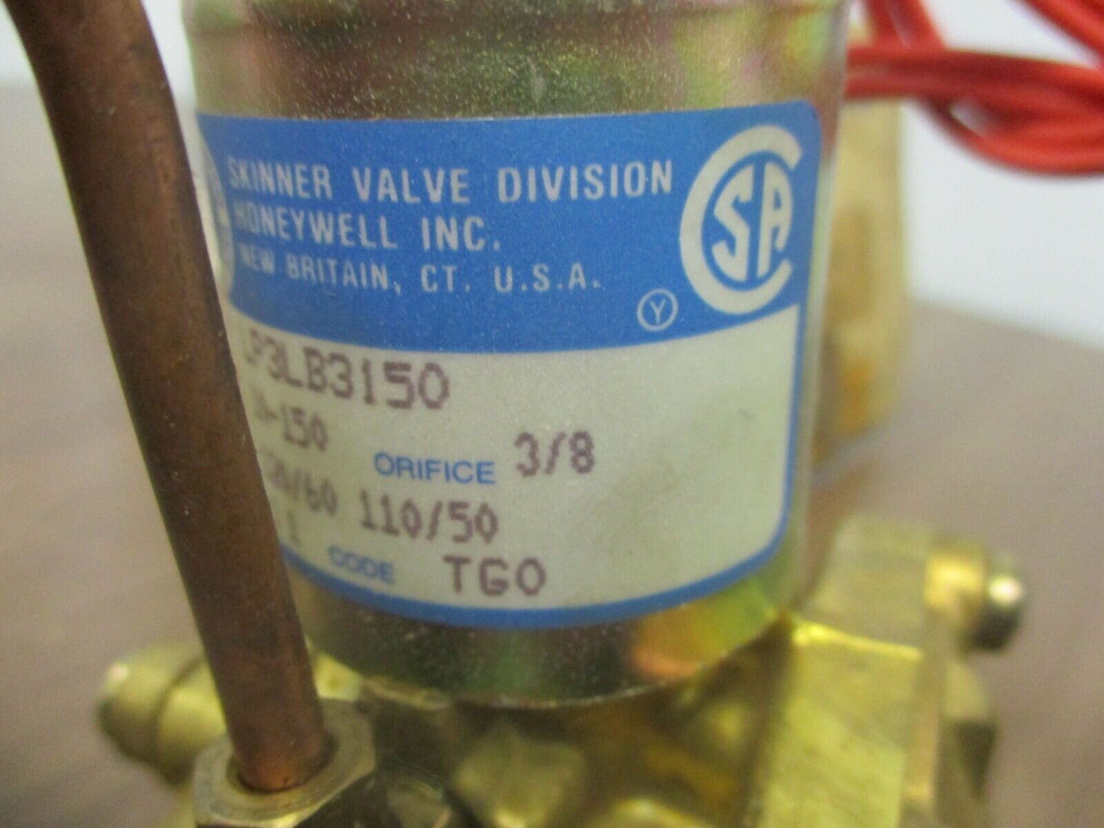 Honeywell Skinner Solenoid Valve LP3LB3150 120V@60Hz 110V@50Hz New Surplus