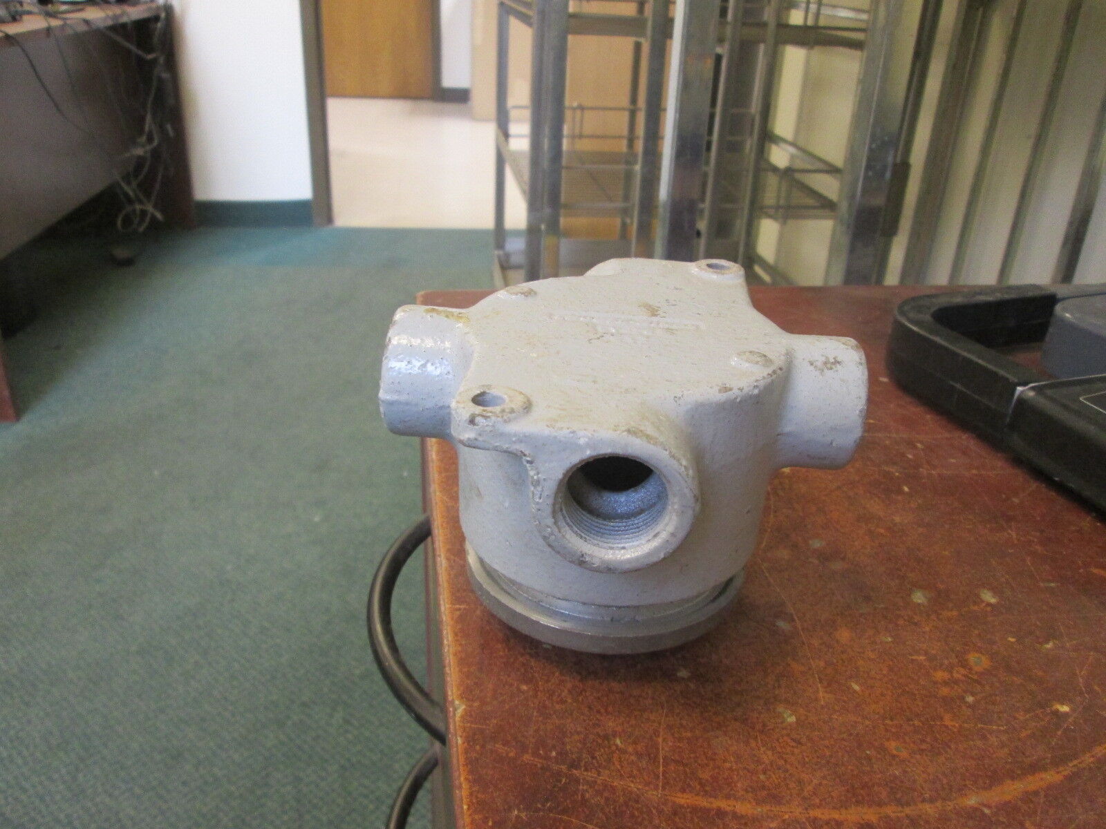 Crouse-Hinds Explosion Proof Outlet Box EV-26 1/2" Used