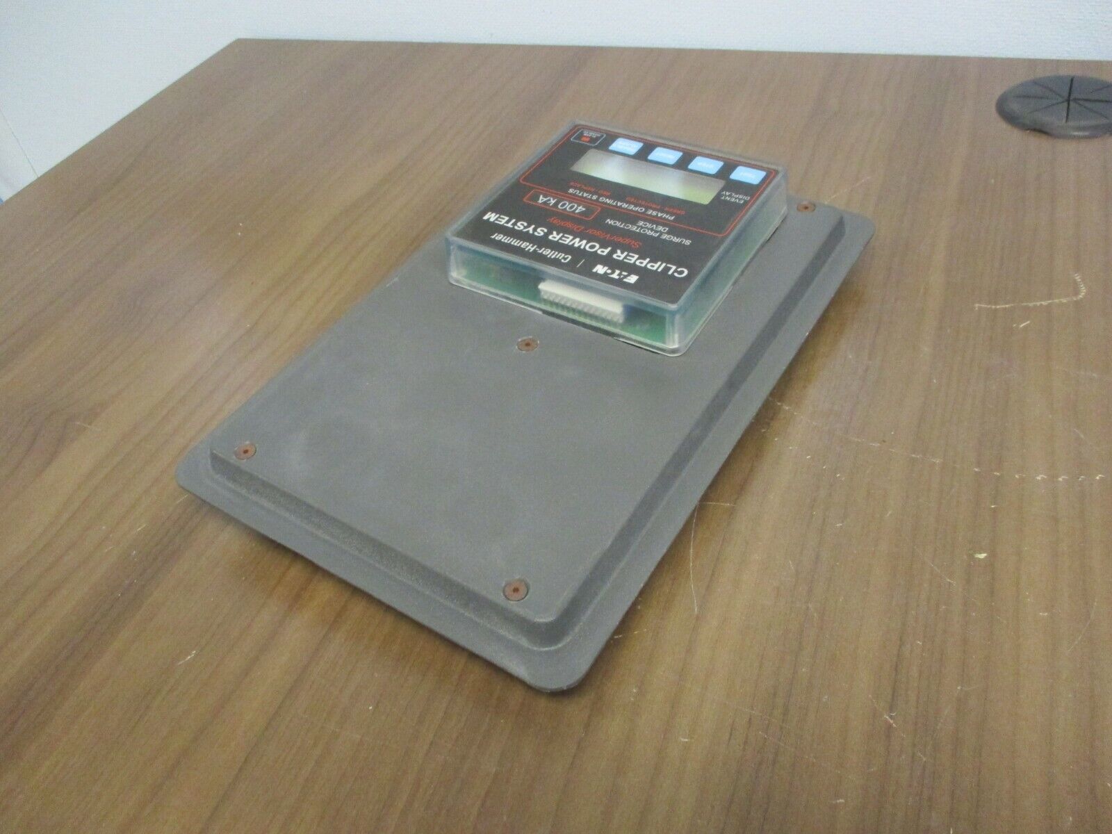 Eaton Clipper Power System Supervisor Display 00-500018 Rev. A 400kA Used