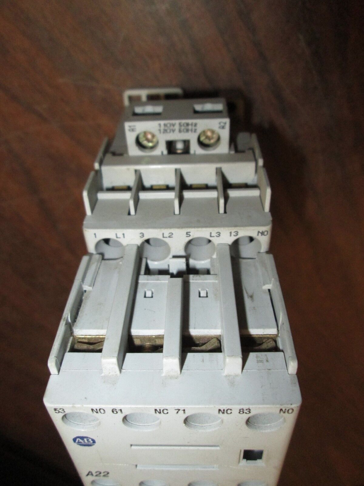 Allen-Bradley Contactor 100-C09*10 193-EA4DB 100-F 600V 25A 120V Coil Used