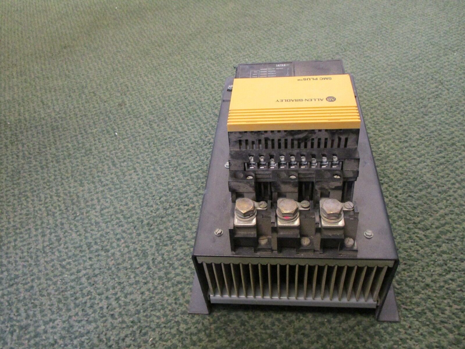 Allen-Bradley SMC Plus Soft Start 150-A97NBDB 75HP 95A 208-480V 47-63Hz Used
