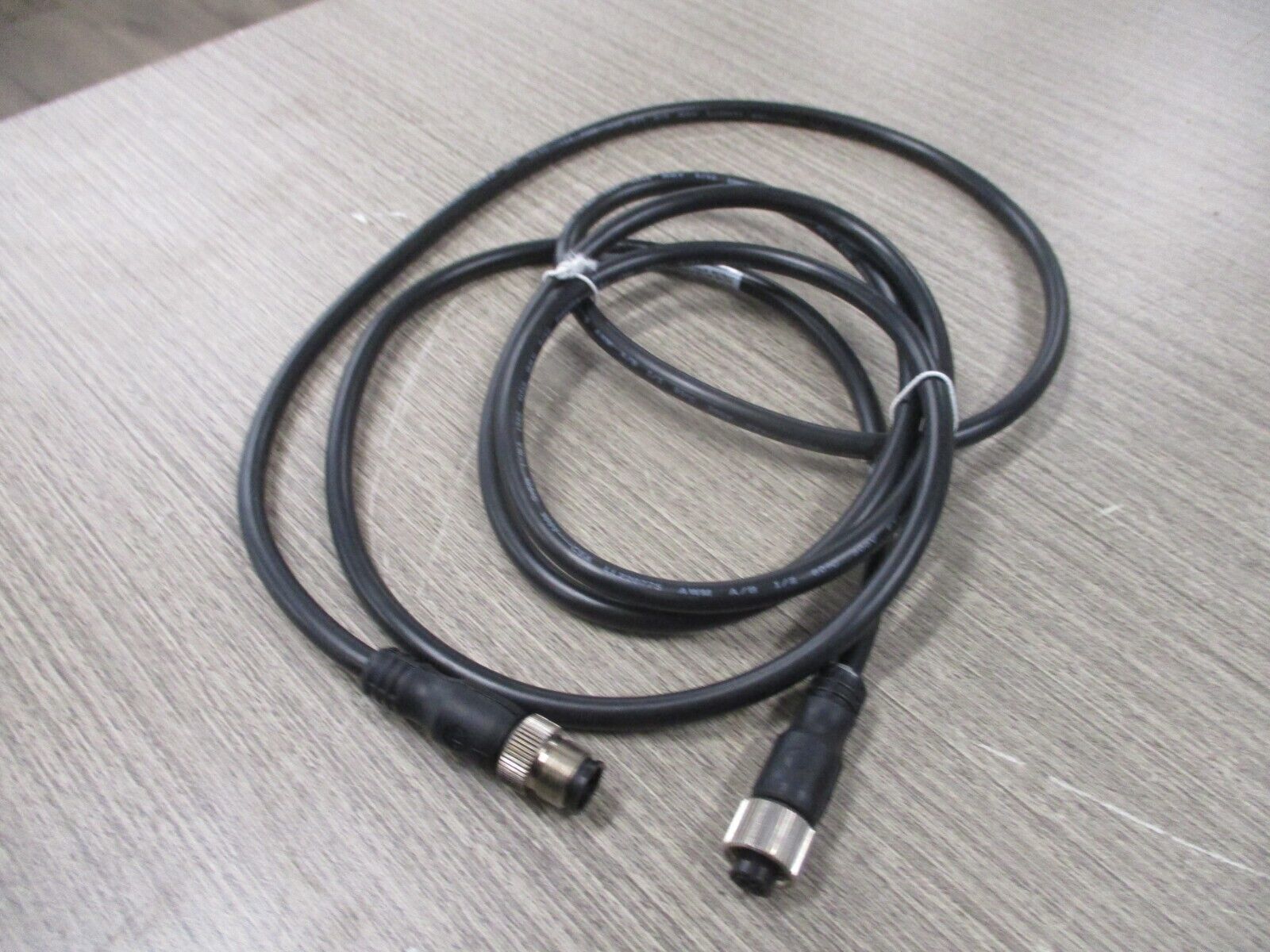 Allen-Bradley QD Cordset 889D-F8ABDM-2 Ser.B 2 Meter DC Micro New Surplus