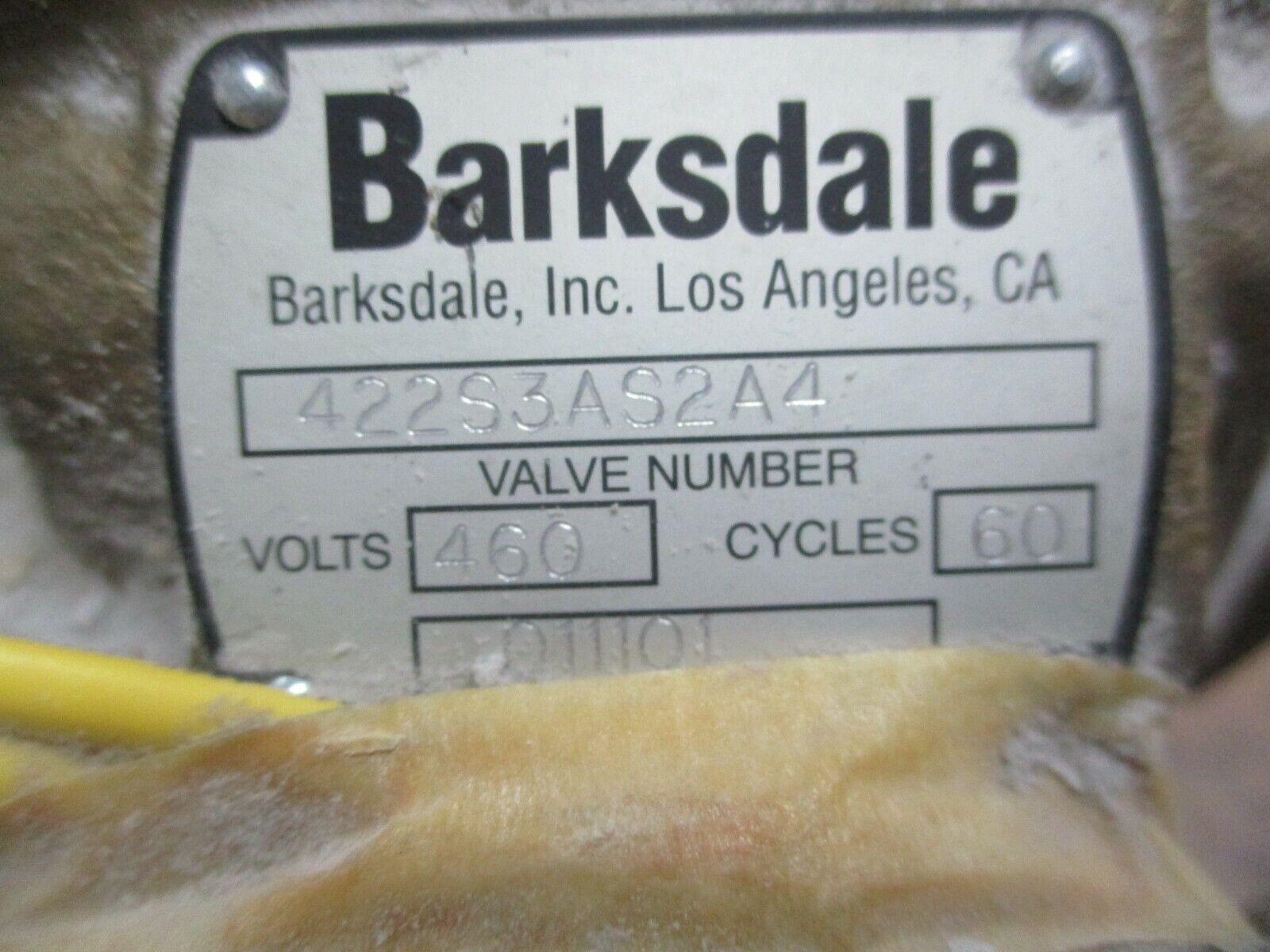Barksdale Valve 422S3AS2A4 460V 60Hz *Dented* Used