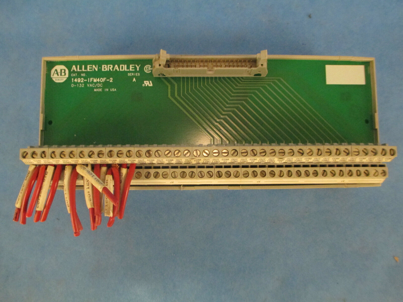 Allen-Bradley Interface Module 1492-IFM40F-2, 0-132 VAC/DC