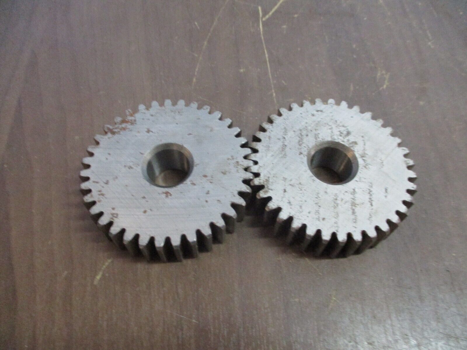 Misc. Brand Spur Gear Set 864-905-021 *2 Spur Gear* Used