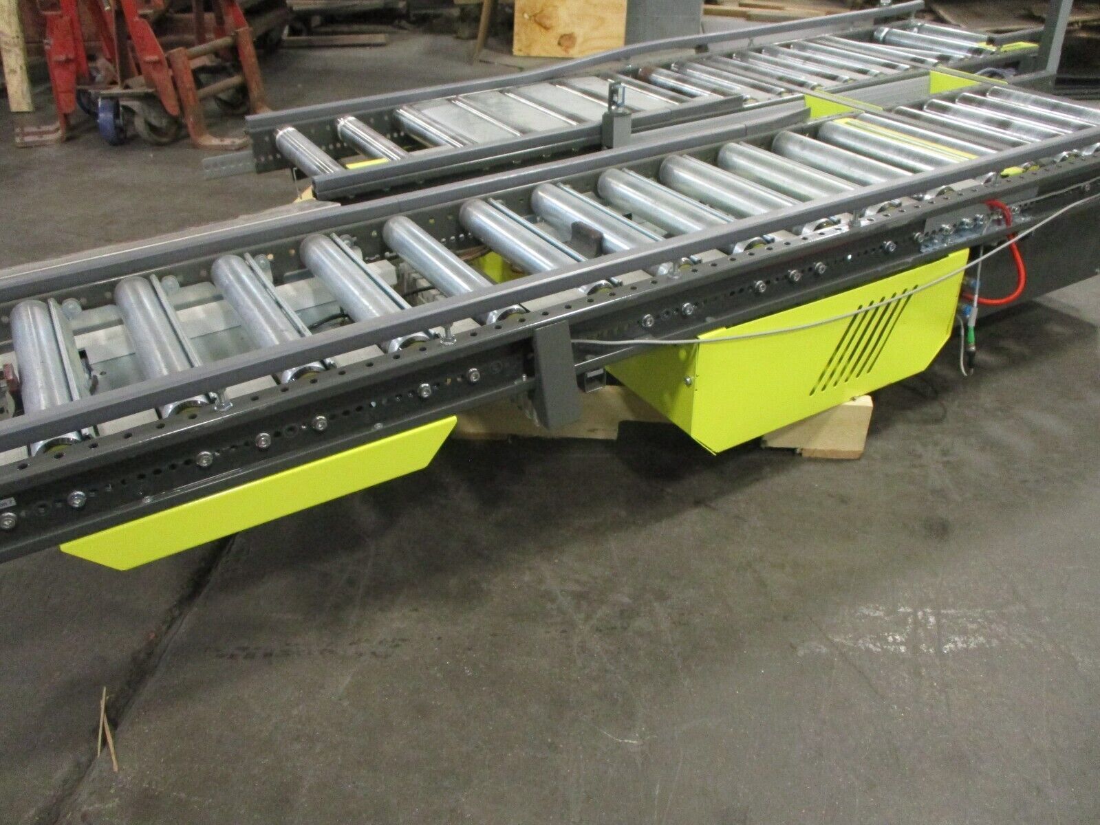 KNAPP Power Conveyor U072A20 480V 3Ph Roller Width: 14 7/8" Used
