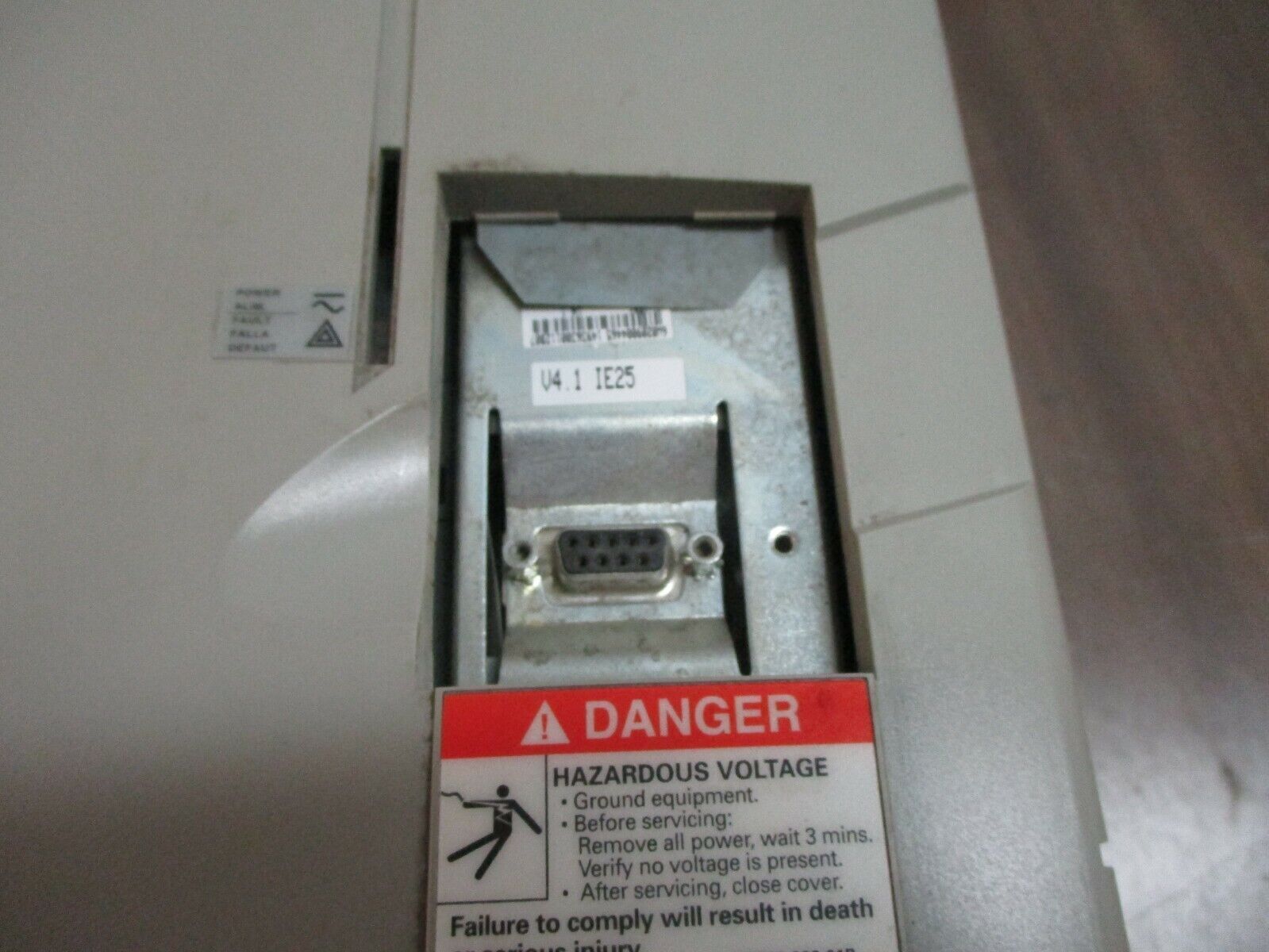 Square D Altivar 58 AC Drive ATV58HD16N4Z 15HP *No Keypad* Used