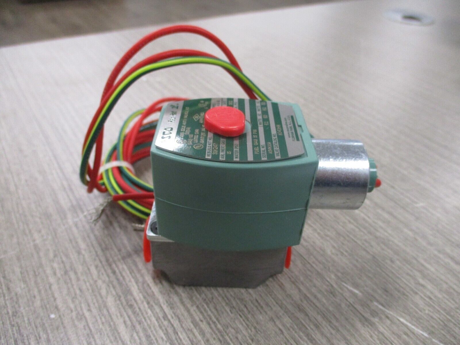 Asco Red-Hat Solenoid Valve 8040 H8 120V Coil New Surplus