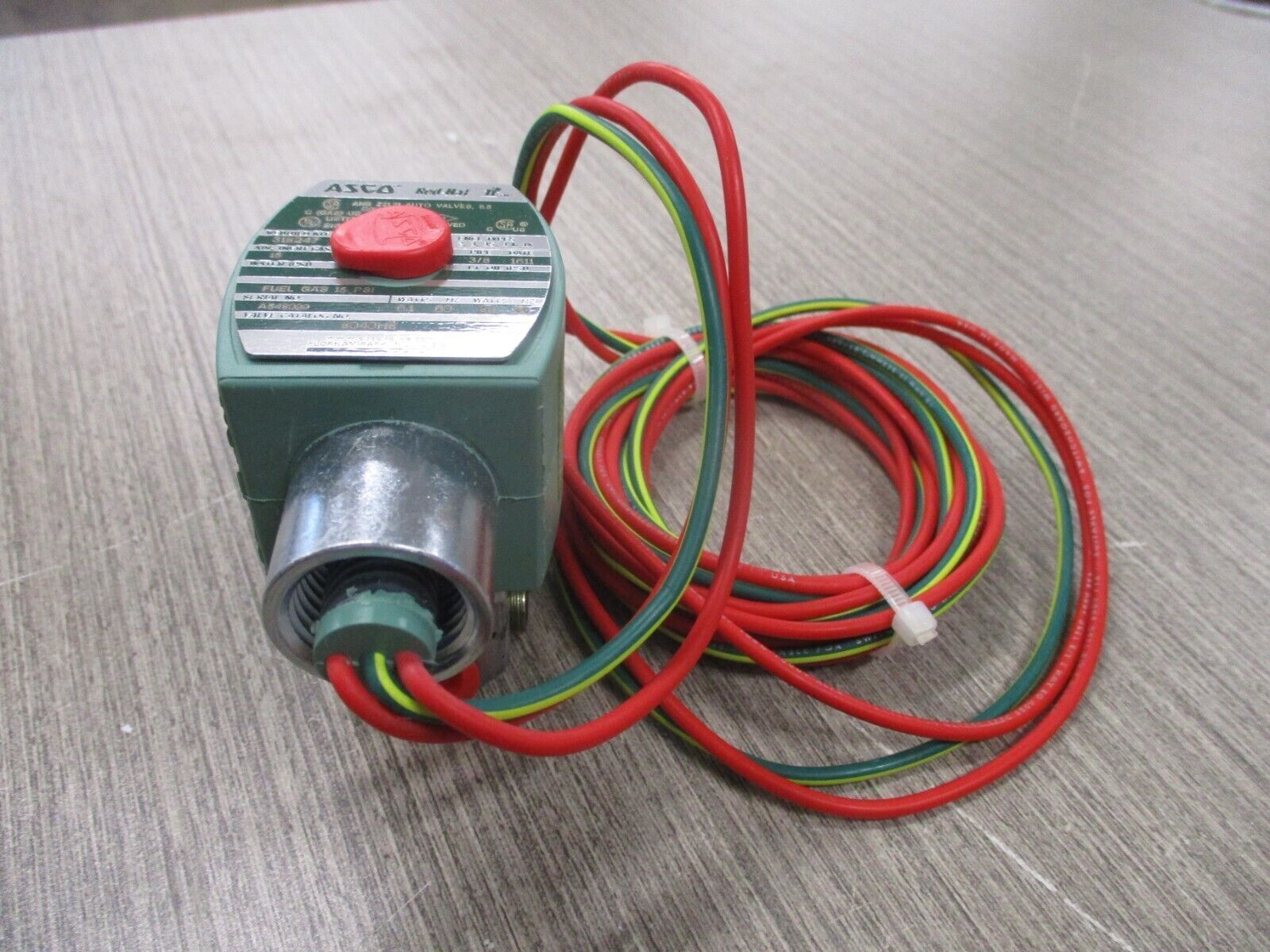 Asco Red-Hat Solenoid Valve 8040 H8 120V Coil New Surplus