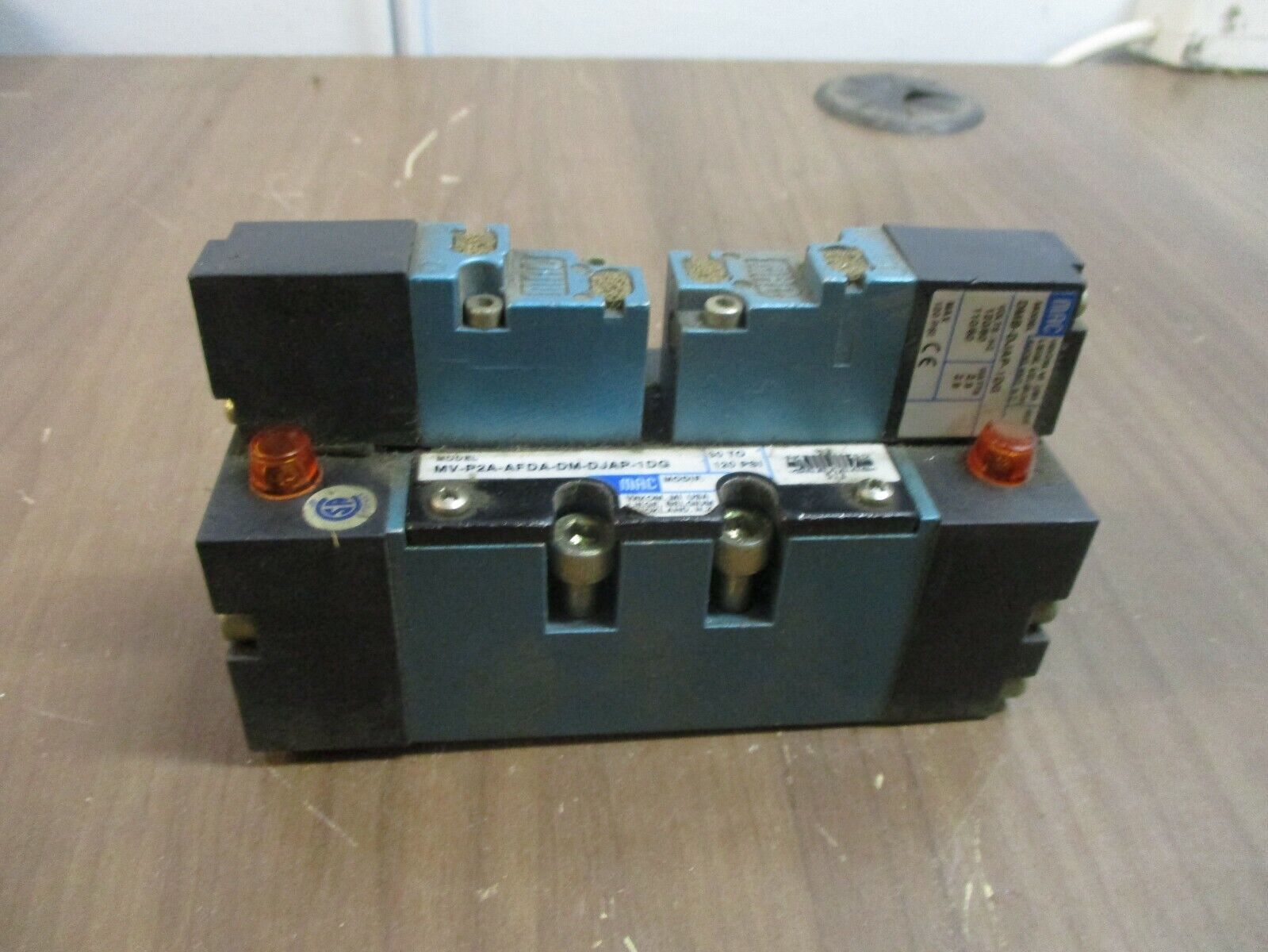 MAC Solenoid Valve MV-P2A-AFDA-DM-DJAP-1DG 30-120PSI Used