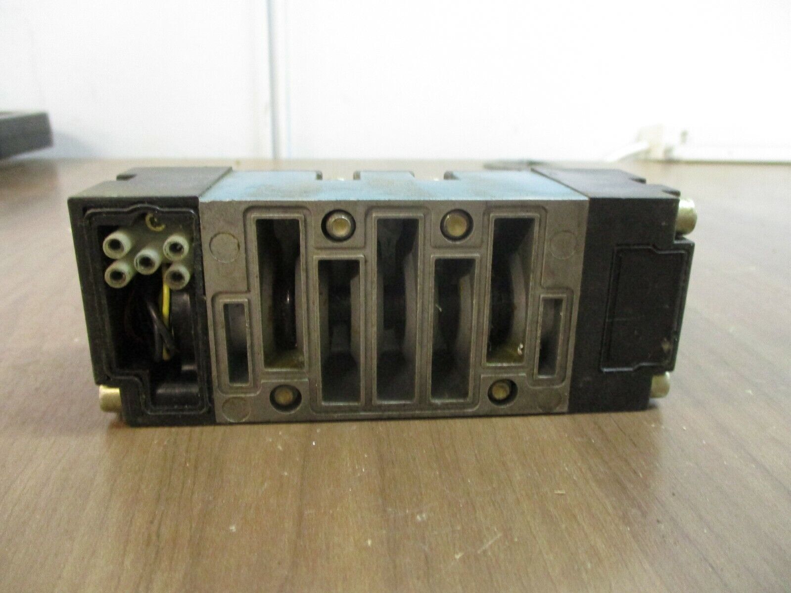 MAC Solenoid Valve MV-P2A-AFDA-DM-DJAP-1DG 30-120PSI Used