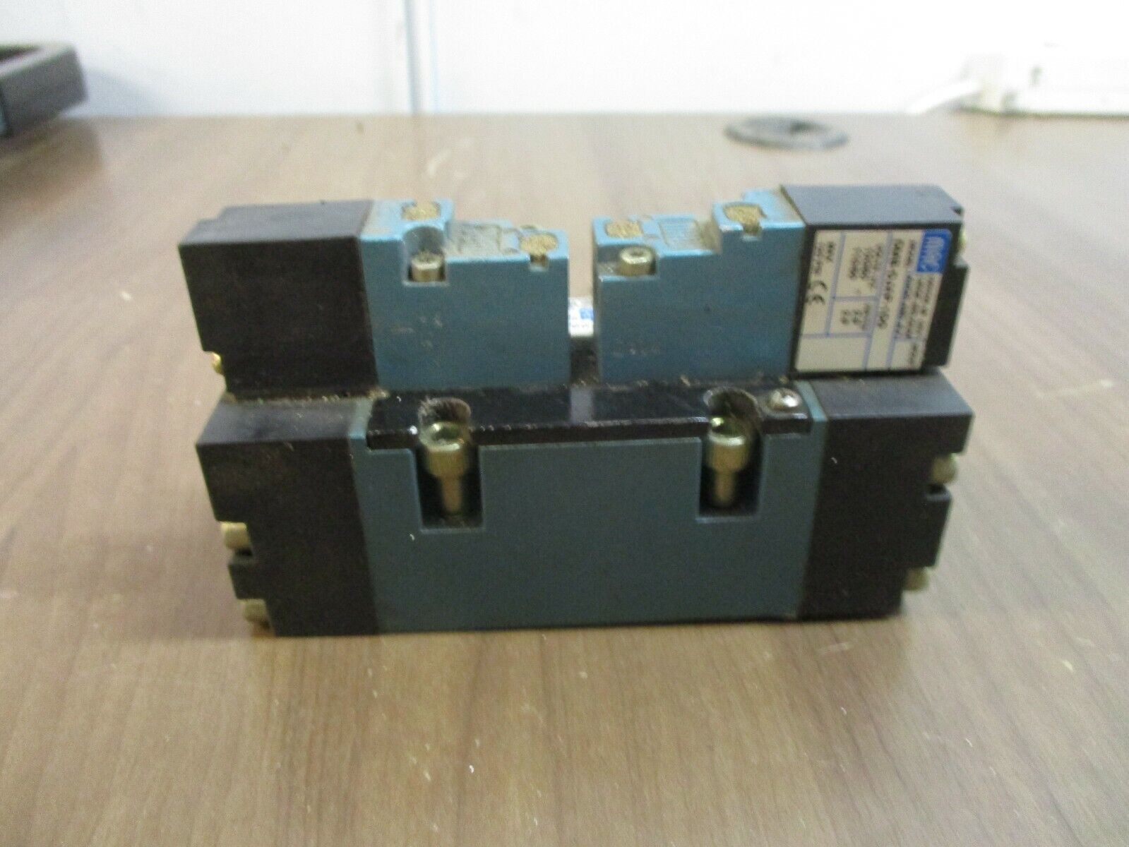 MAC Solenoid Valve MV-P2A-AFDA-DM-DJAP-1DG 30-120PSI Used