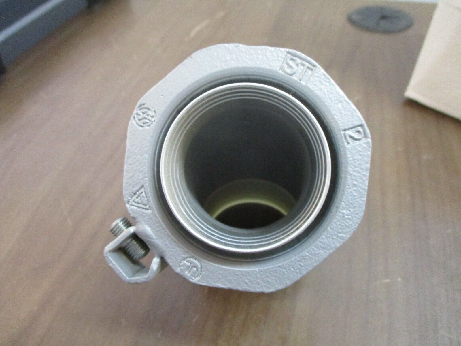 Appleton INS 45 Connector STB-45200L 2" New Surplus