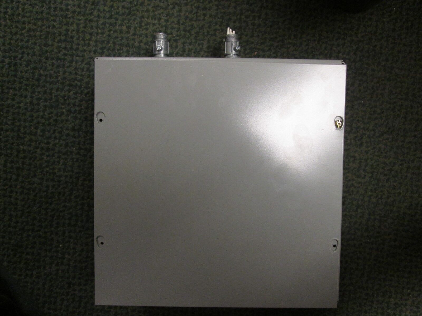 Hevi-Duty Control Transformer E200E 200VA Pri: 120/240V Sec: 24V Used