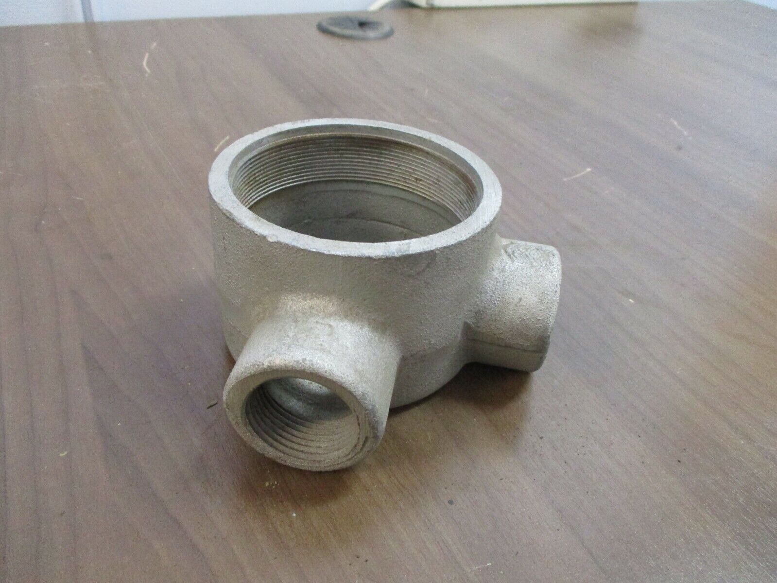 Crouse-Hinds Condulet Outlet Box EABL36 *No Cover* Used