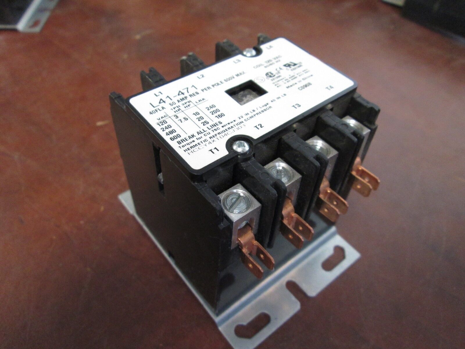 Johnstone Supply Contactor L41-471 HCCY4XT04CJ303 40FLA 120V Coil 600V Used
