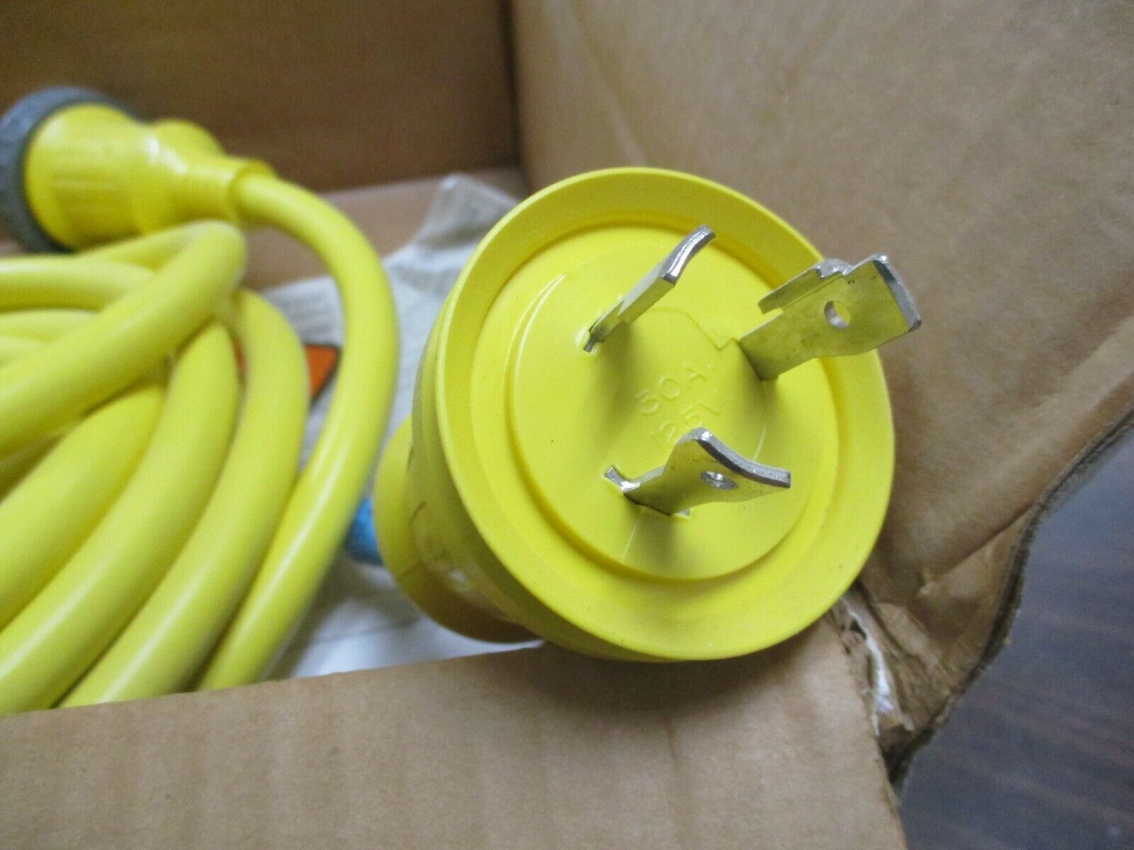 Hubbell Prewired Cable Set HBL61CM03 30A 125V Length: 25' New Surplus