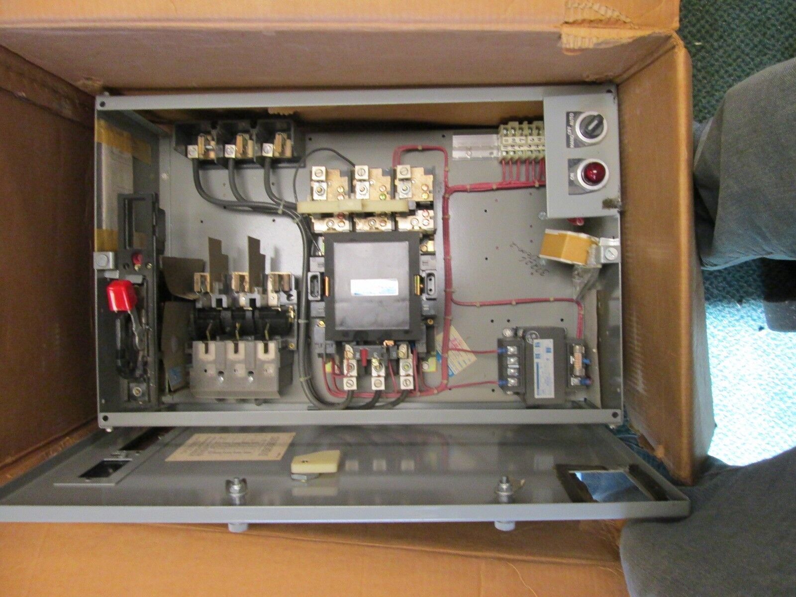 Gould MCC Bucket Size 3 Fusible 120V Coil New Surplus