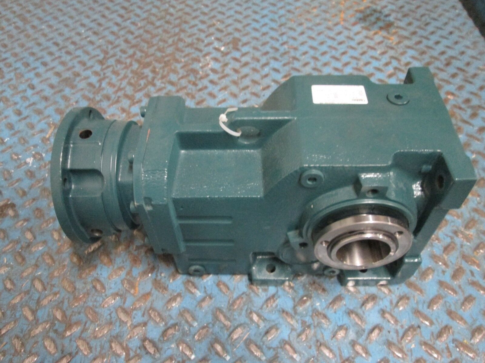 Dodge Quantis Gear Reducer BB683CN140TC Ratio 39.39:1 5HP IN 7101 LB-IN Torque