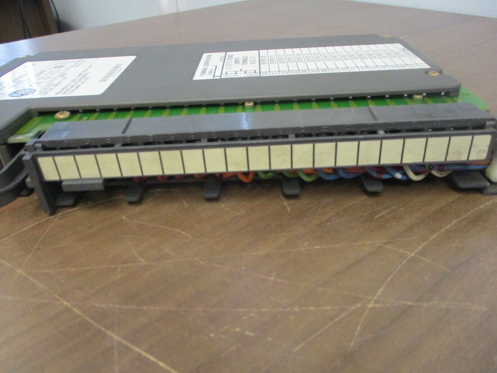 Allen-Bradley AC Output Module 1771-OAD/C 10-138VAC Ser. C Rev: E02 Used