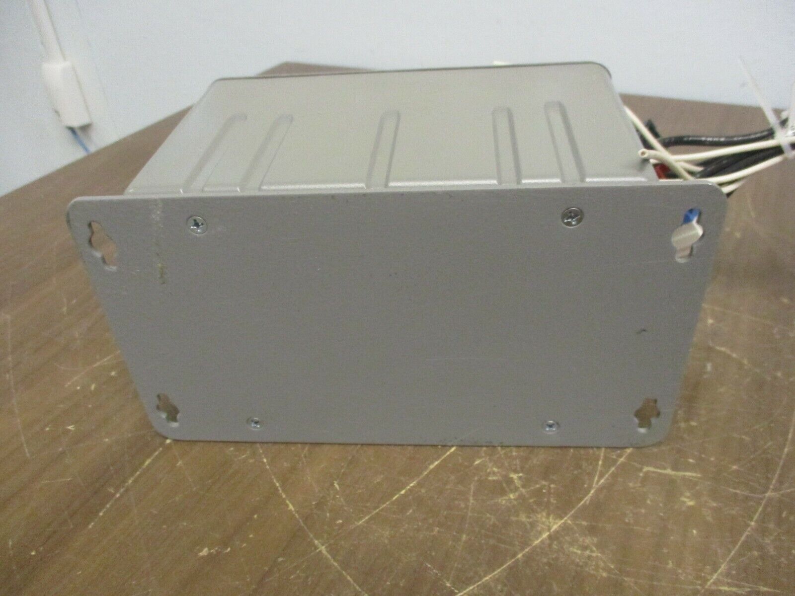 Liebert AccuVar Surge Suppression System ACV120Y200RKE 120/208V 3Ph 4W+G Used