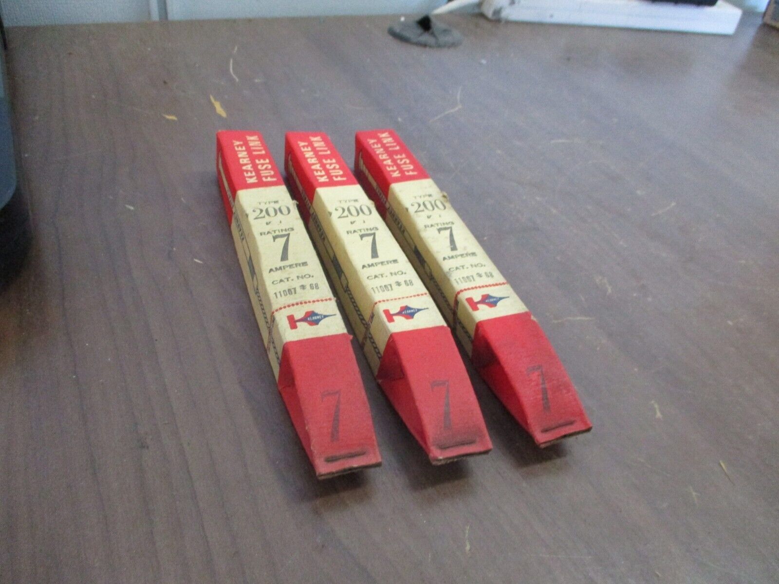 Kearney Type 200 Fuse Link 11007-68 7A *Lot of 3* New Surplus