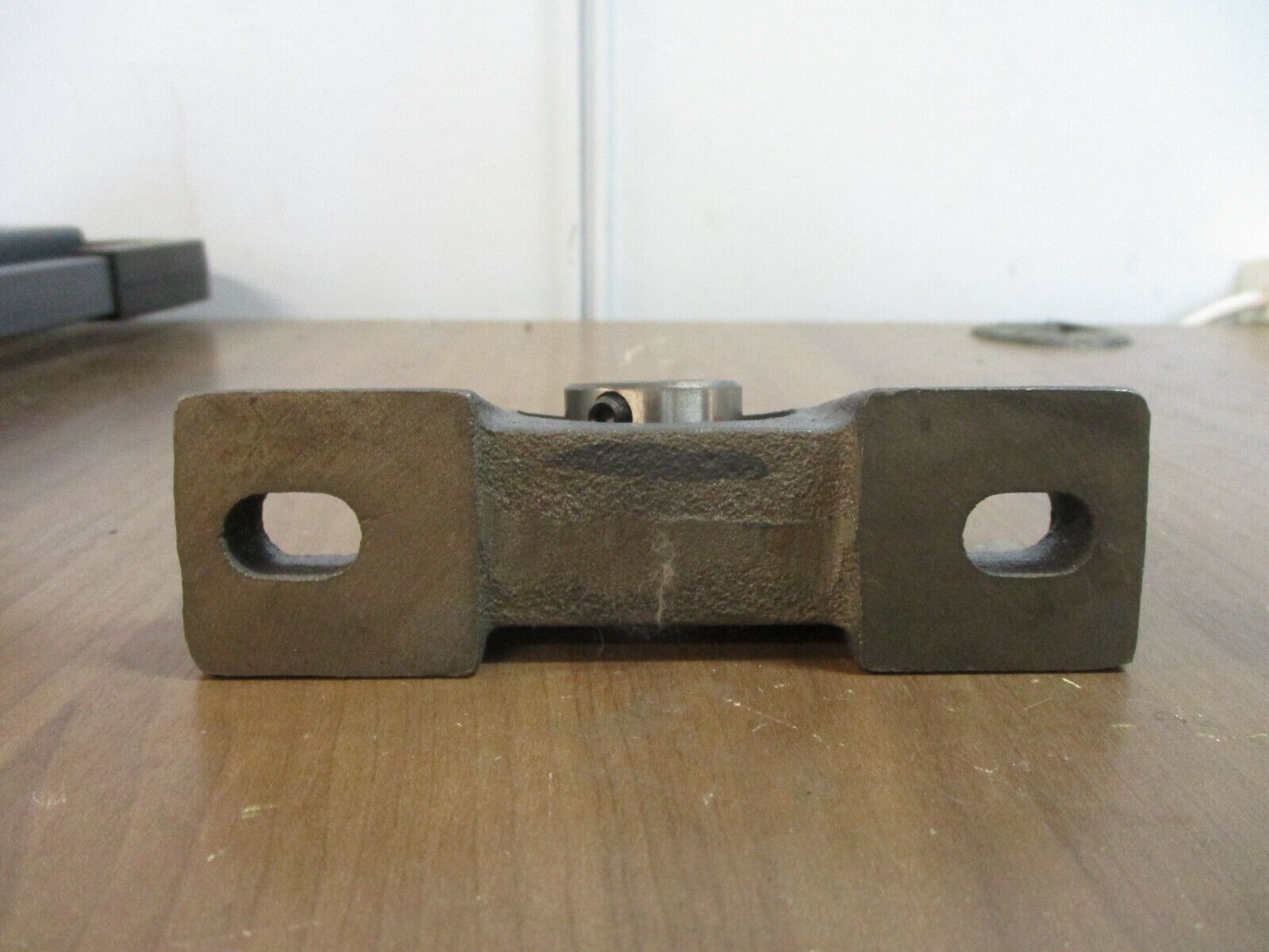 IPTCI Pillow Block Bearing P204 *No Box* New Surplus