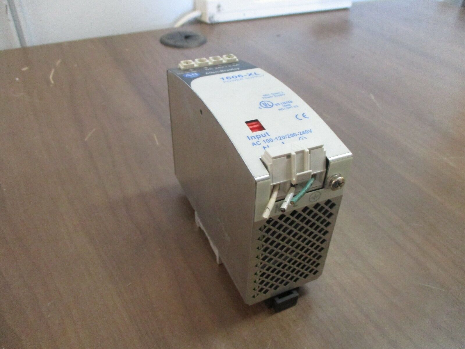 Allen-Bradley Power Supply 1606-XL60D Ser. A Output: DC 24V 2.3A Used