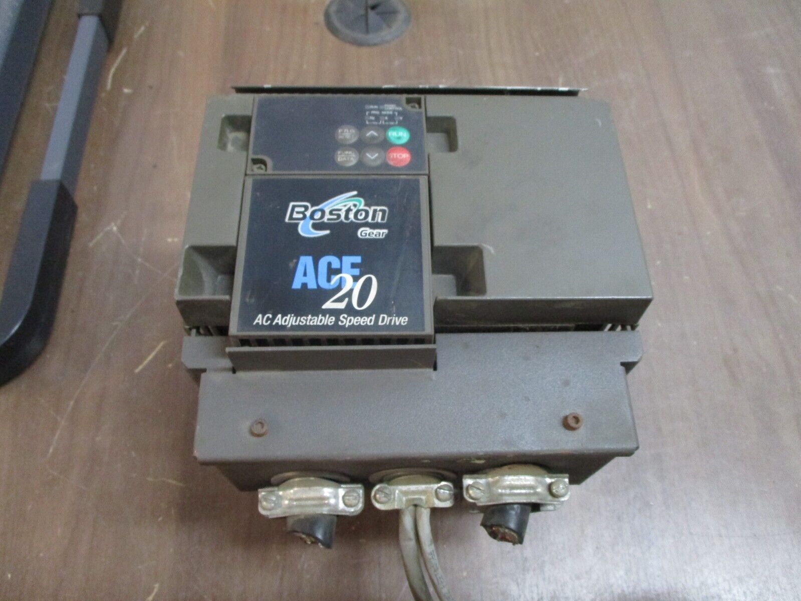 Boston Gear ACE 20 AC Drive ACE202V3P0050N1 5HP 3Ph w/ Keypad Used