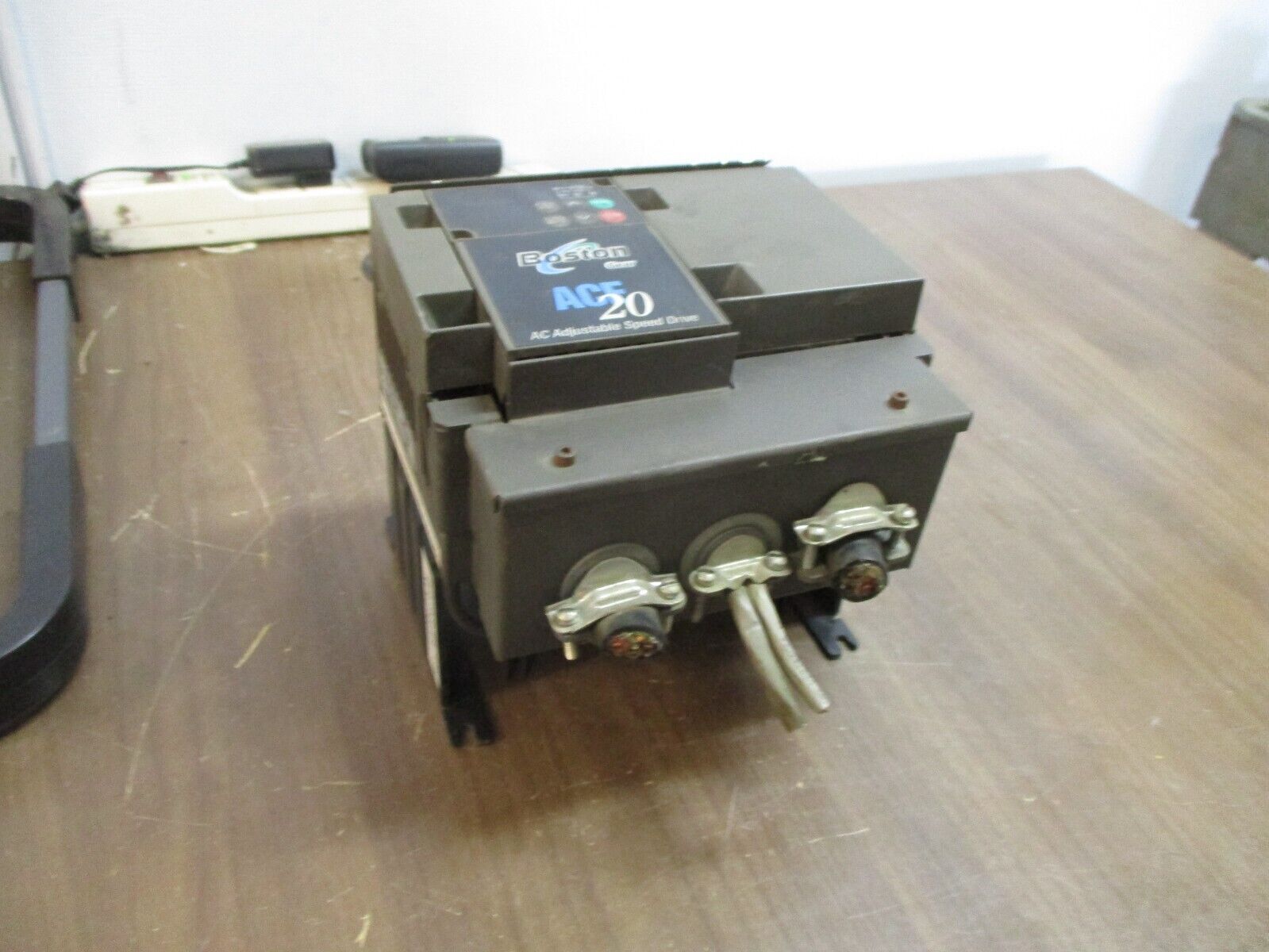 Boston Gear ACE 20 AC Drive ACE202V3P0050N1 5HP 3Ph w/ Keypad Used