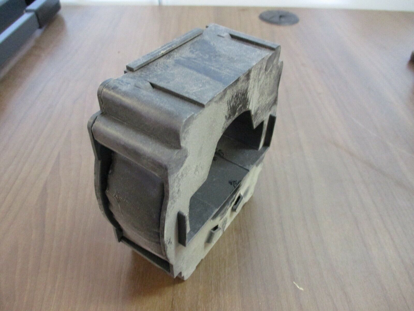 Cutler-Hammer, Current Sensor, Part #: 2C12494G04 400A Used