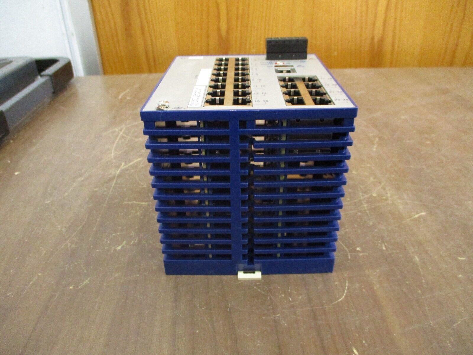 Hirschmann Managed Industrial Ethernet Switch RS20-2400T1T1SDAE SW Rel. 08.0.05