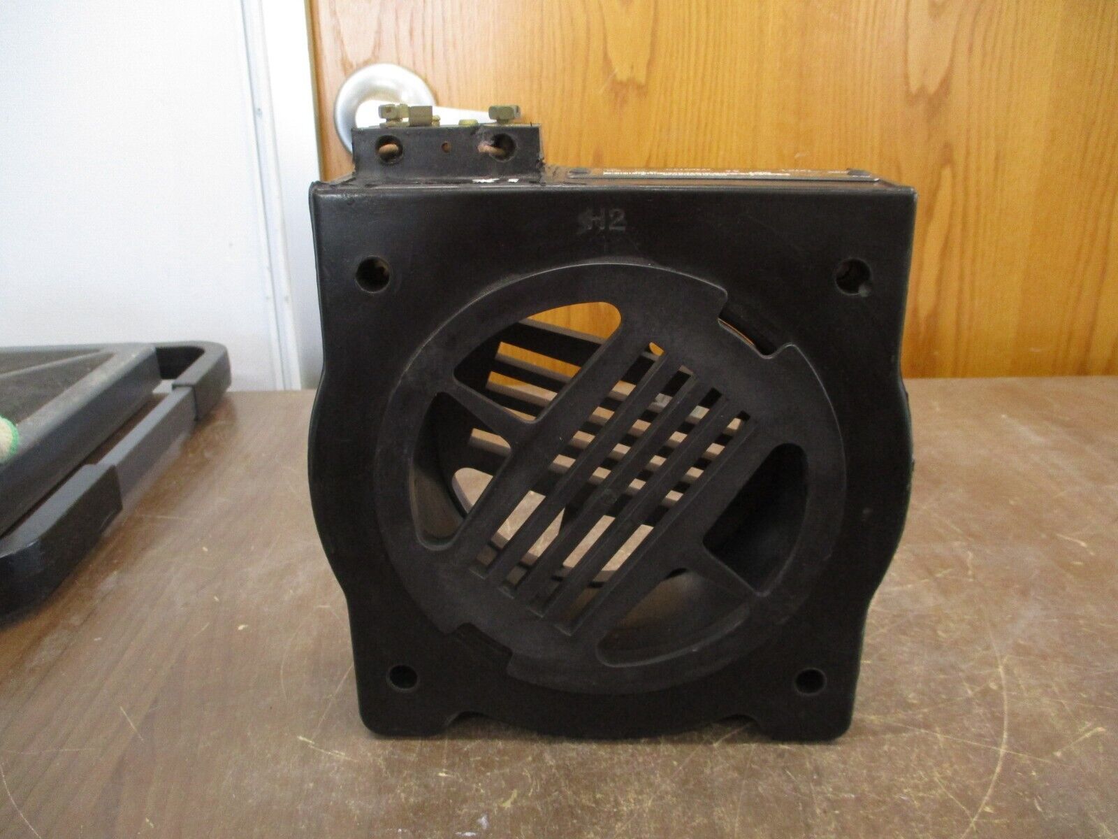 ABB Type CLC Current Transformer CA1200M4 Ratio 1200:5A 600V 60Hz 10kV BIL Used