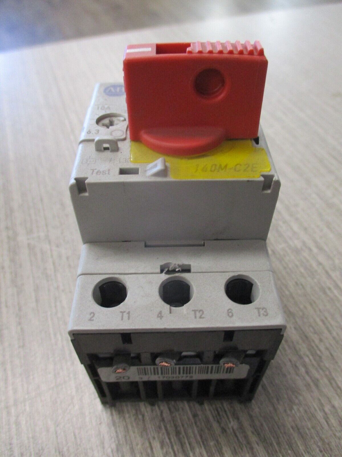 Allen-Bradley Manual Motor Protector 140M-C2E-C10 Trip : 6.3-10A Used