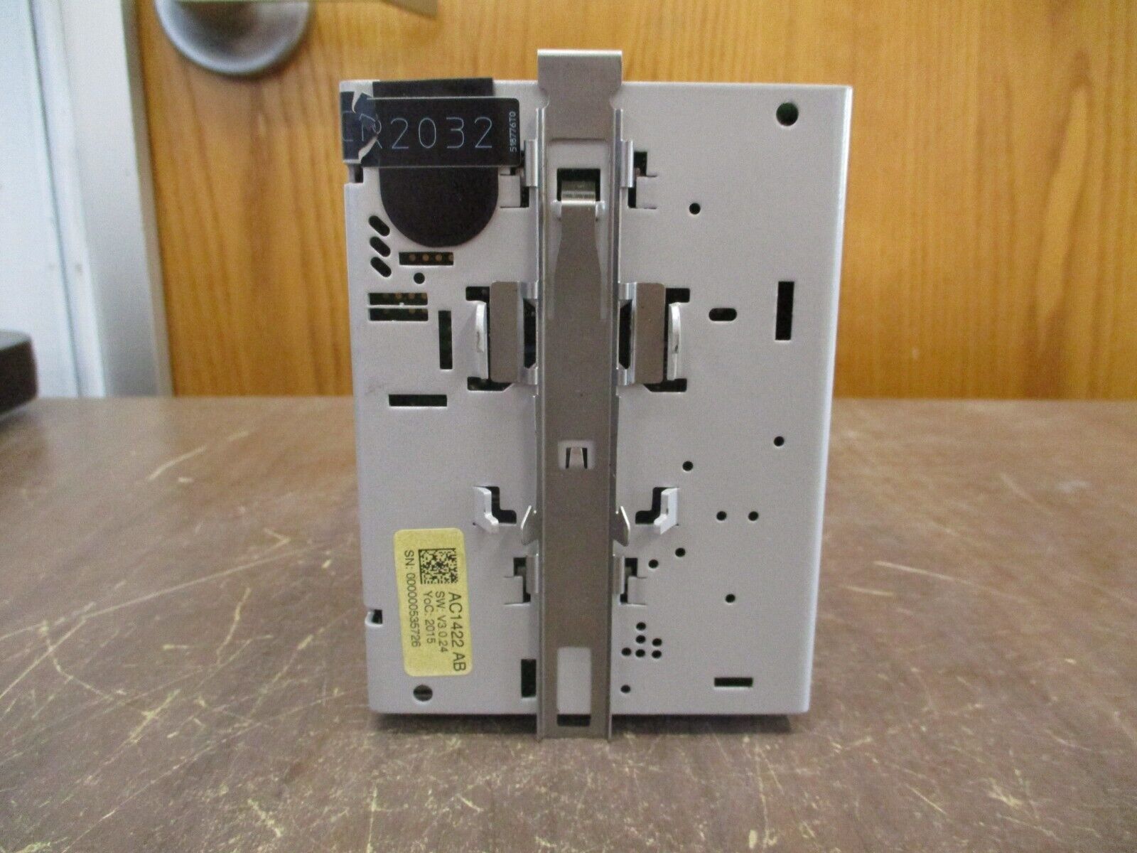 IFM AS-i Ethernet/IP Gateway AC1422 *Cracked Cover* Used