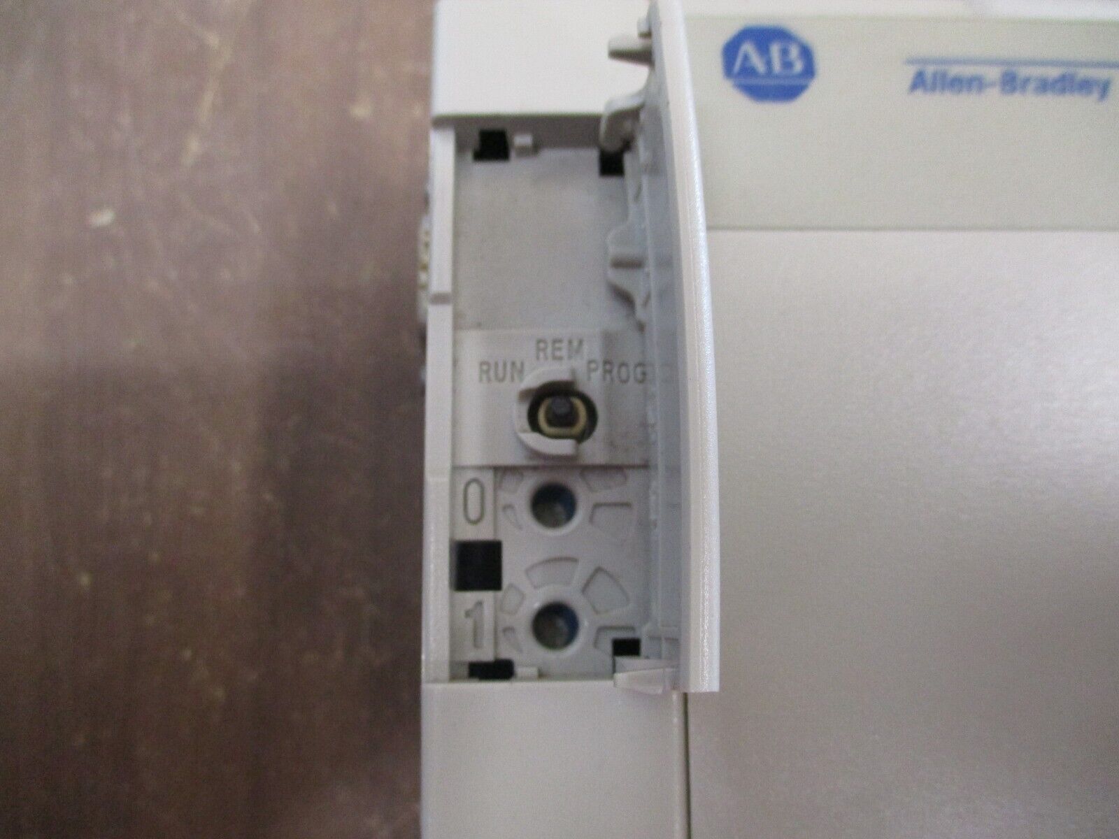 Allen-Bradley MicroLogix 1500 Processor Unit 1764-LRP Ser. C Rev. D FRN 9 Used