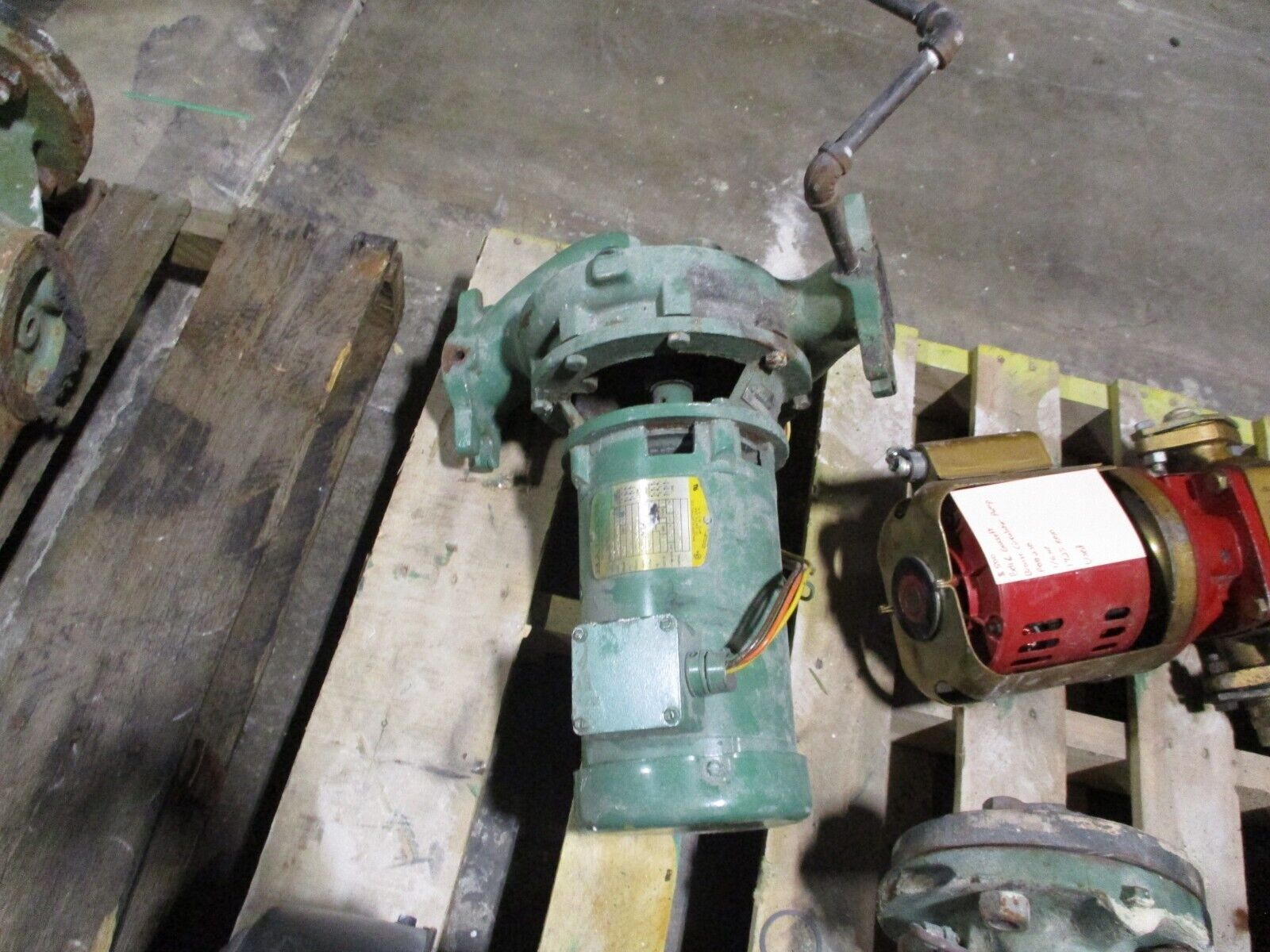 Taco Pump 1935C1N1 5.4 3/00 1725RPM 1HP 208-230/460V 3Ph Used
