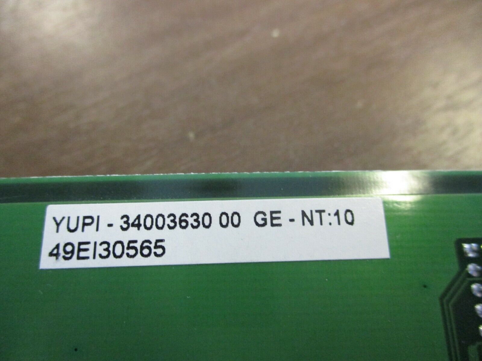 MGE YUPI Comm. Card 34003630 00 Used