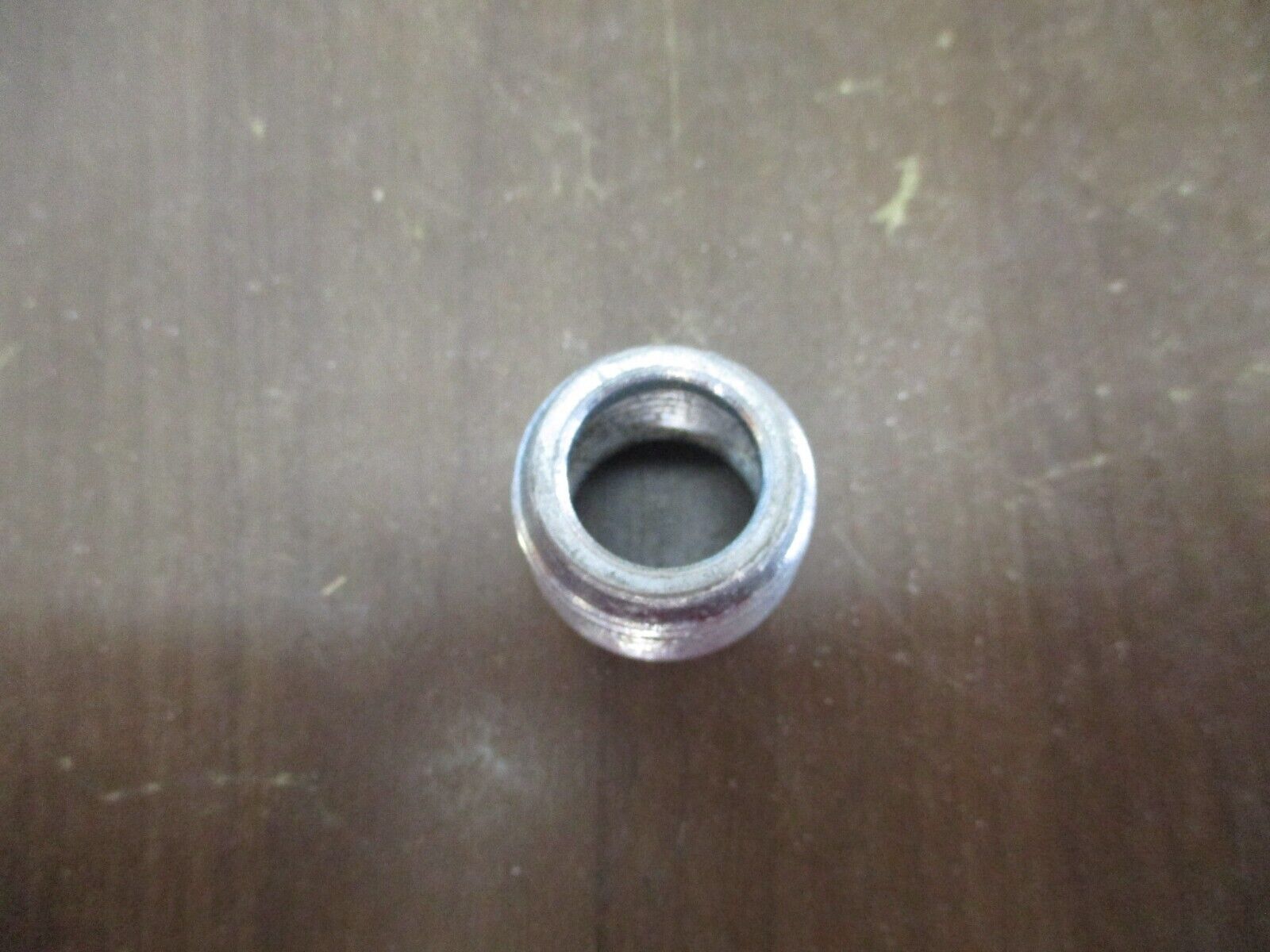 Eaton Conduit Hub Reducer RE21 Size: 3/4" - 1/2" *Box of 36* New Surplus