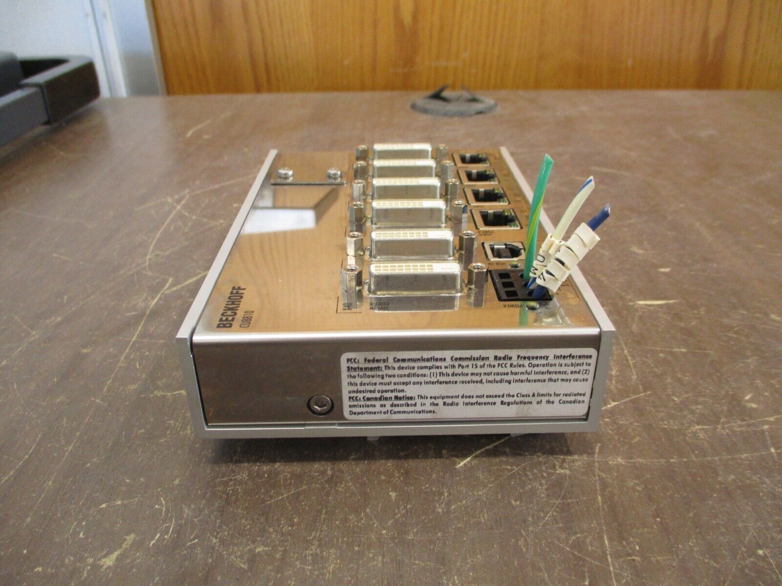 Beckhoff DVI Splitter CU8810-0000 Rev. 1.8 Used