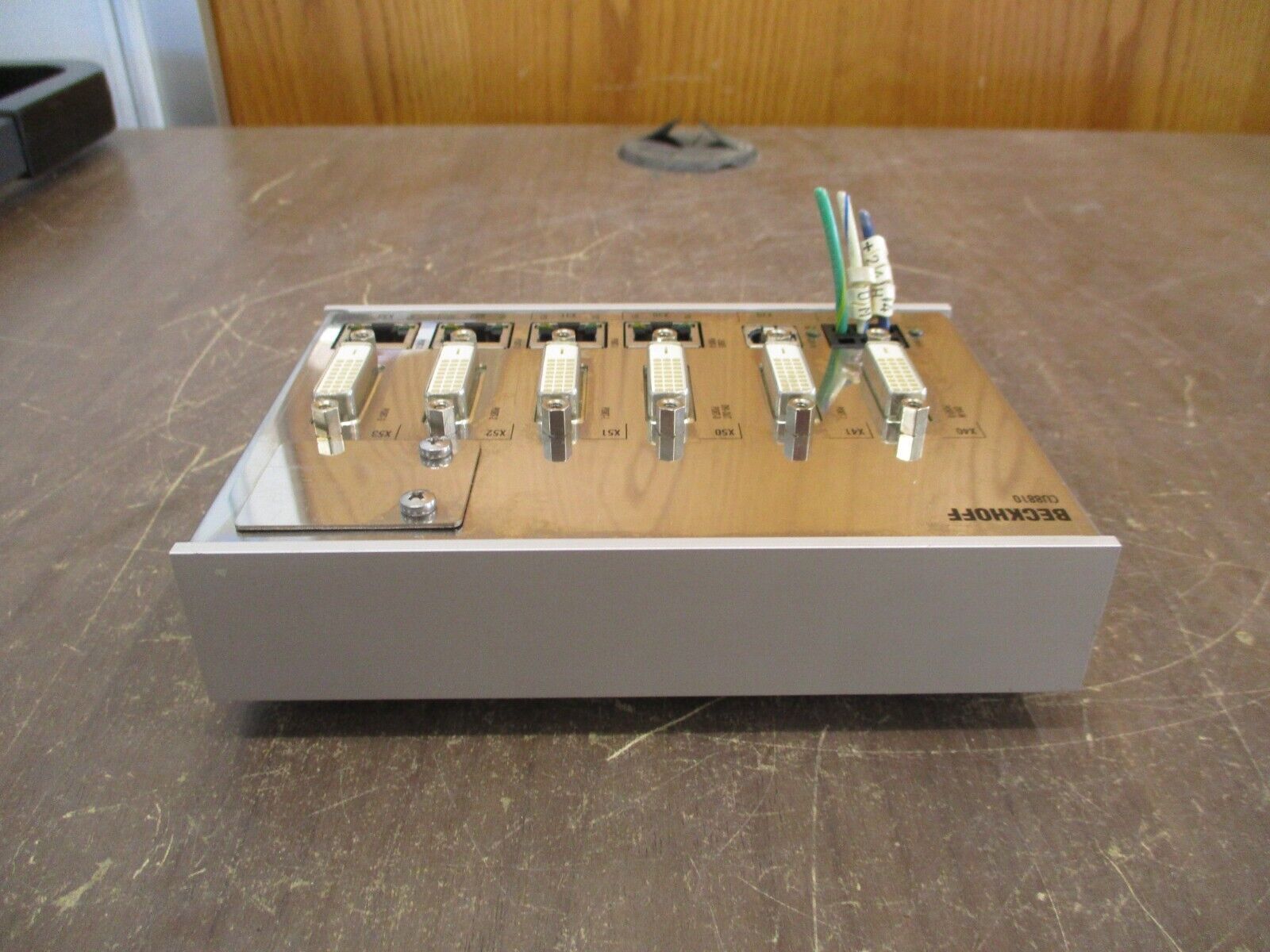 Beckhoff DVI Splitter CU8810-0000 Rev. 1.8 Used