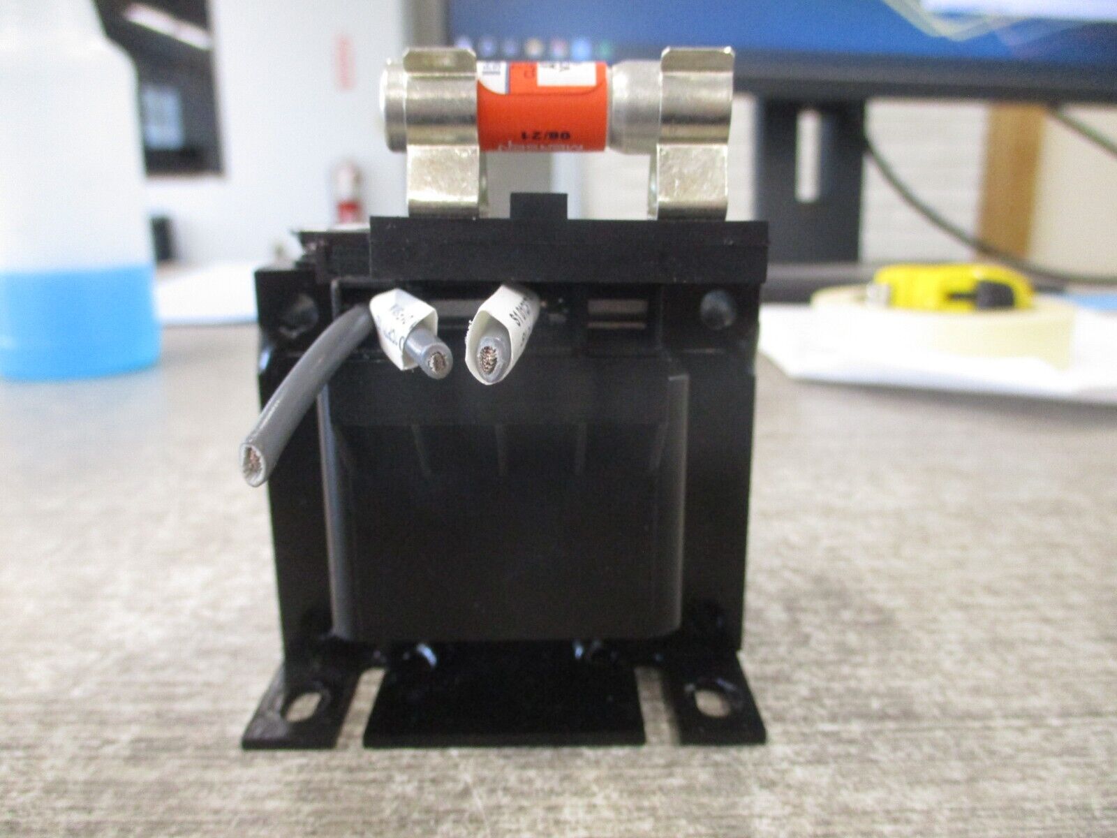 Siemens Control Transformer MT0050A Ser. B 50VA Pri: 240/480V Sec: 120V 50/60Hz