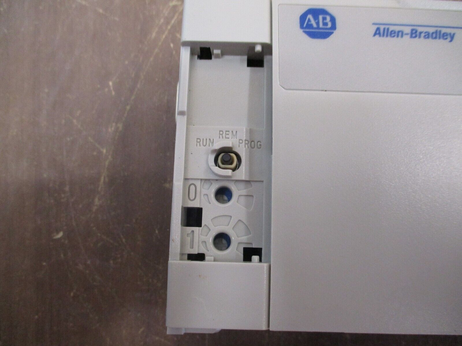 Allen-Bradley MicroLogix 1500 Processor Unit 1764-LRP Ser. C Rev. F FRN 11 Used